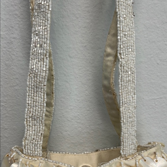 🐚Gorgeous Shell Mini Tote Bag 🌊✨ - Picture 4 of 9